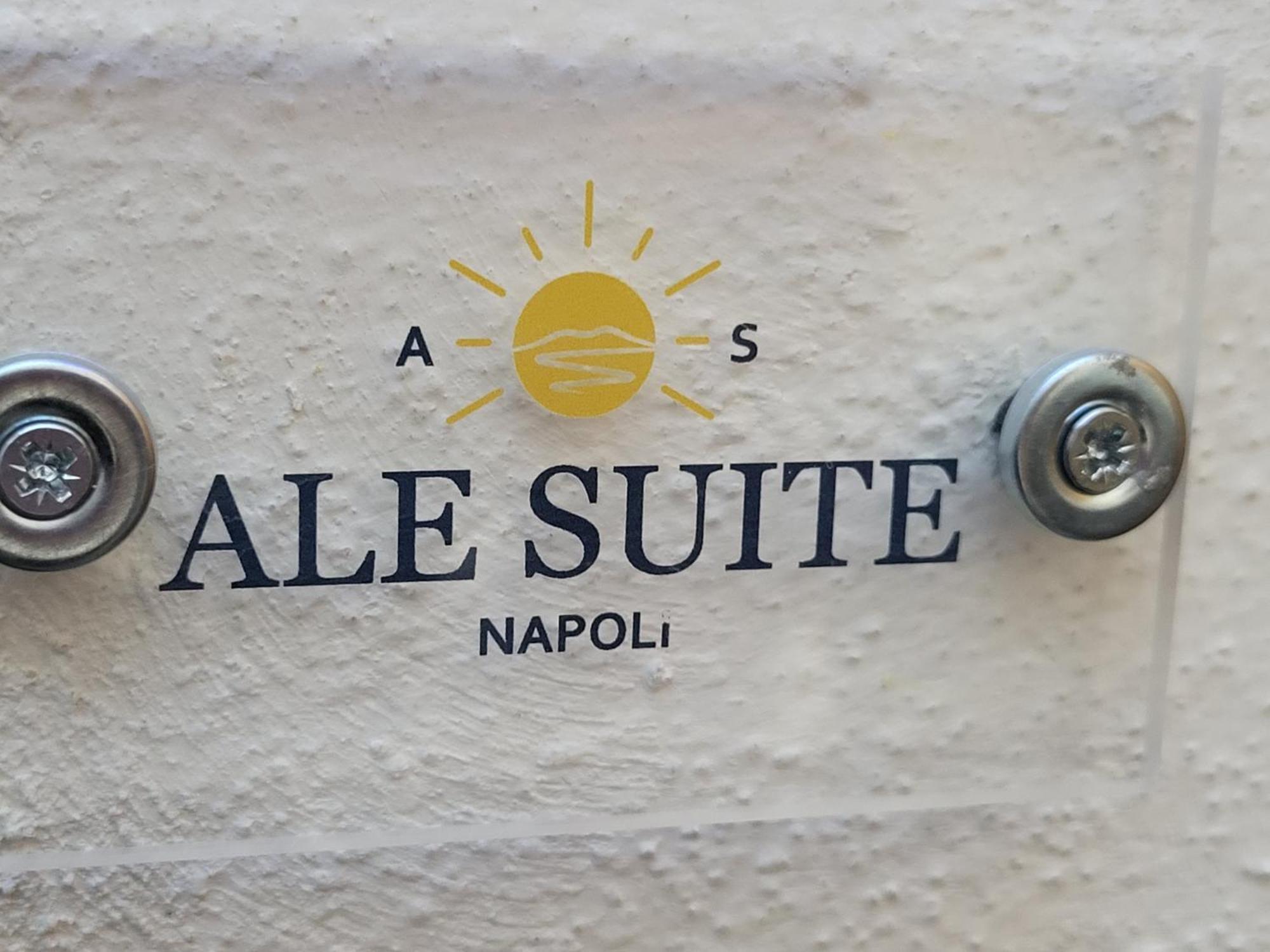 Alesuite Nápoles Exterior foto